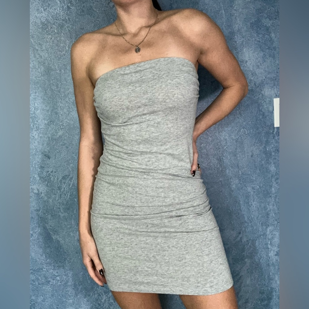 Love J Heather Gray Strapless Mini Dress